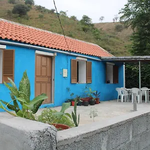 casa-pe-di-polon.cape-verdehotels.com/